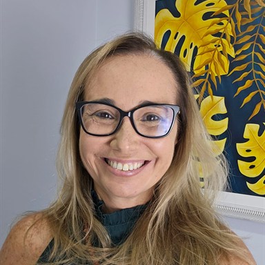 Luciana Chaves